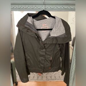 Burton Size Small Coat